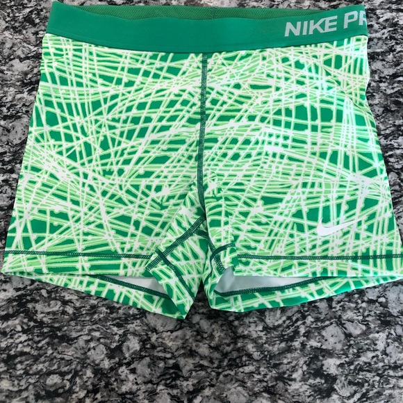 white nike pro spandex